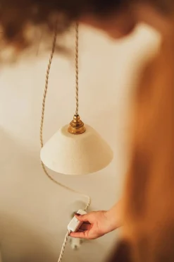 Baladeuse Lisette en grès chamotté ivoire et vert de gris