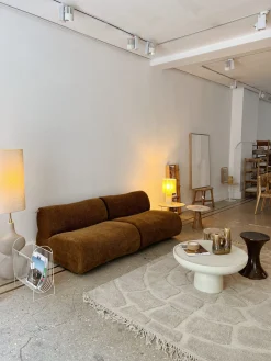 Chauffeuse en velours marron / beige