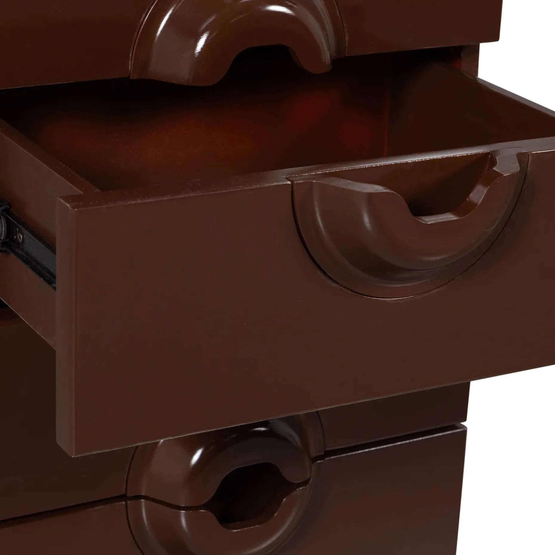 Chiffonnier en métal brun