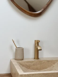 Gobelet de salle de bain en grès