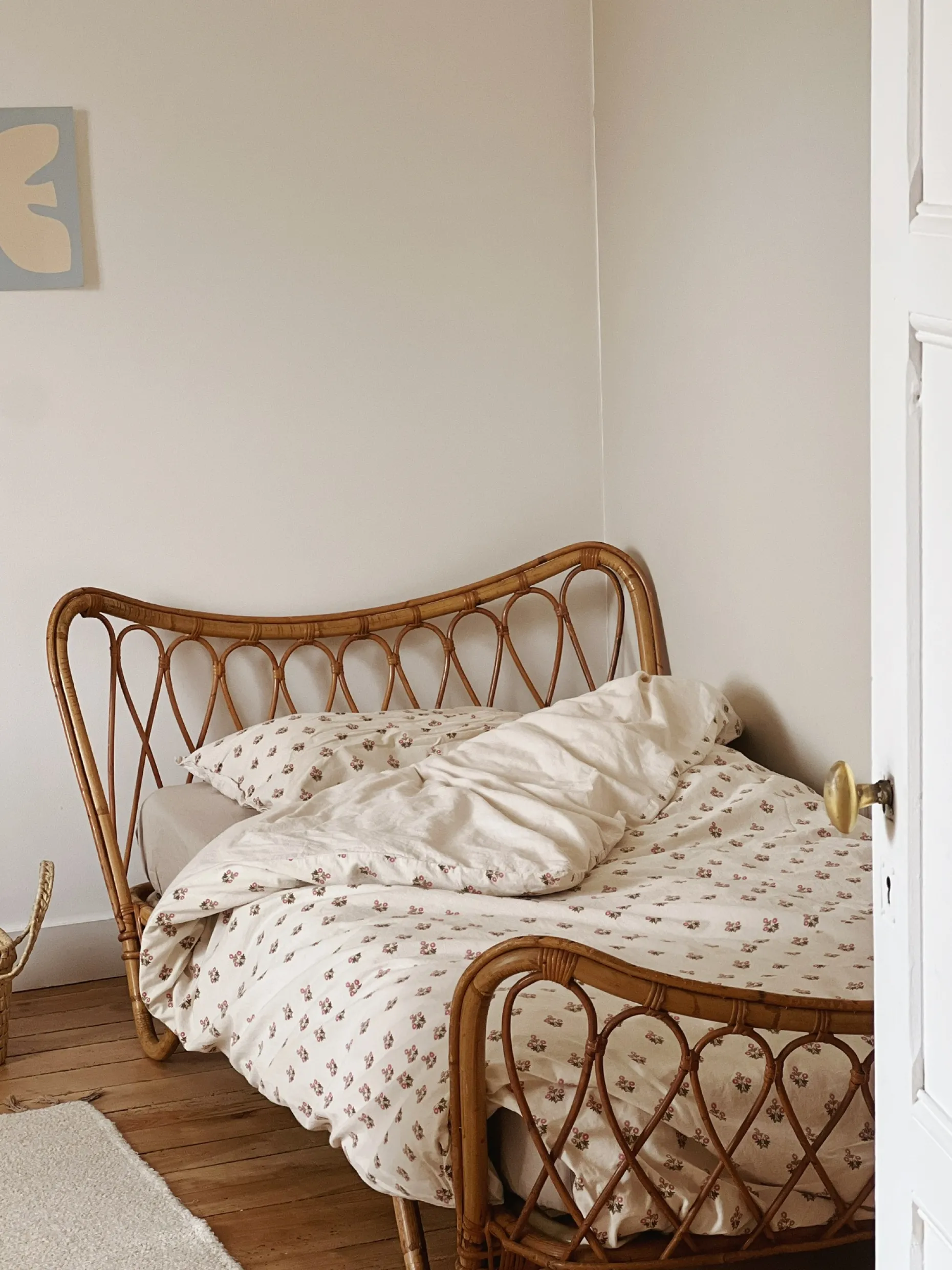 Lit en rotin vintage