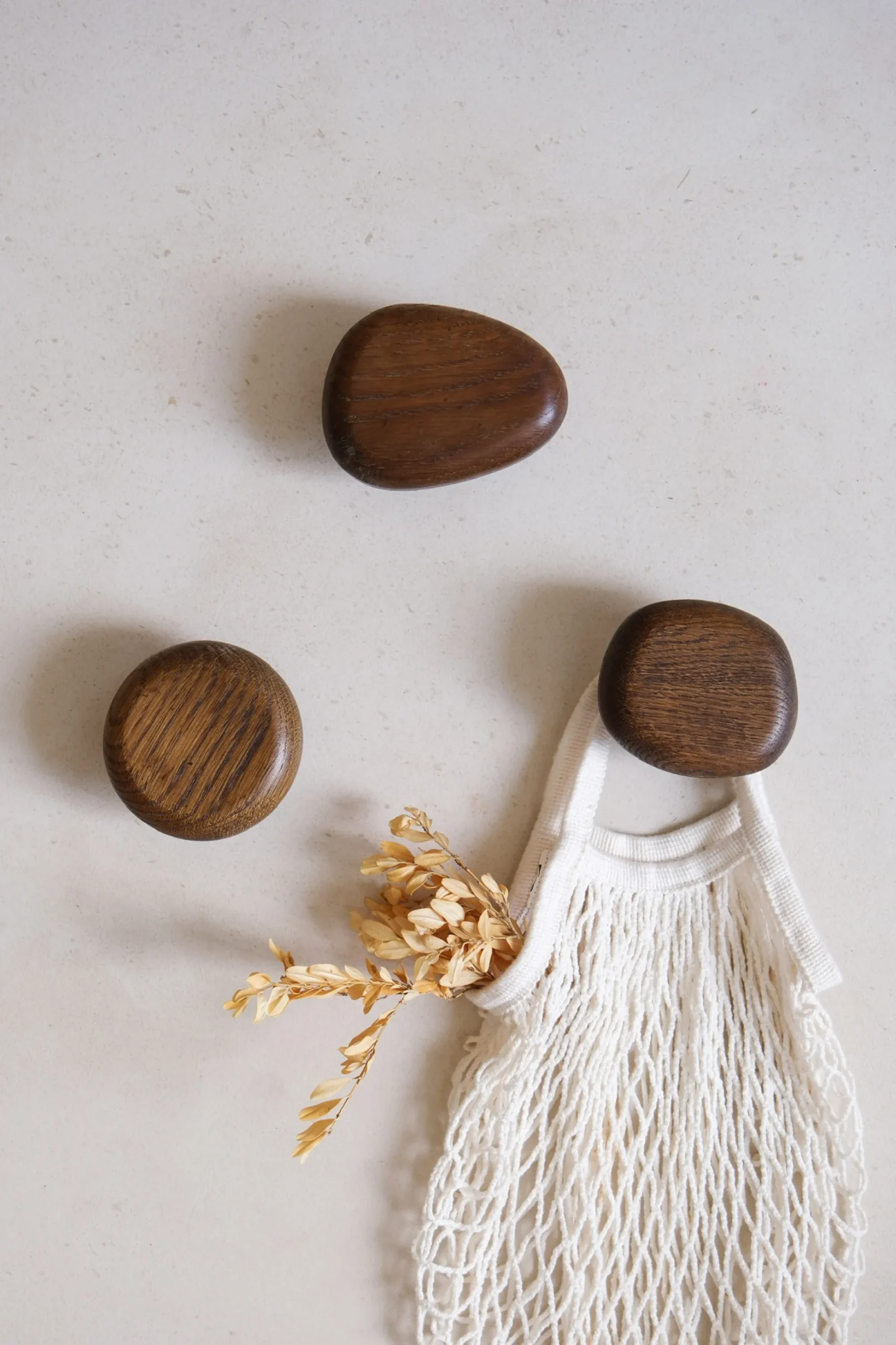 Lot de 3 patères murales en bois