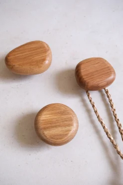 Lot de 3 patères murales en bois