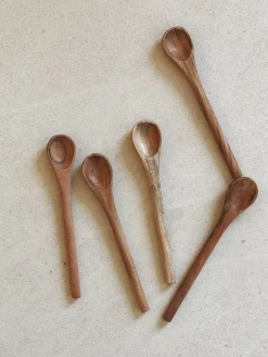 Petite cuillère en bois