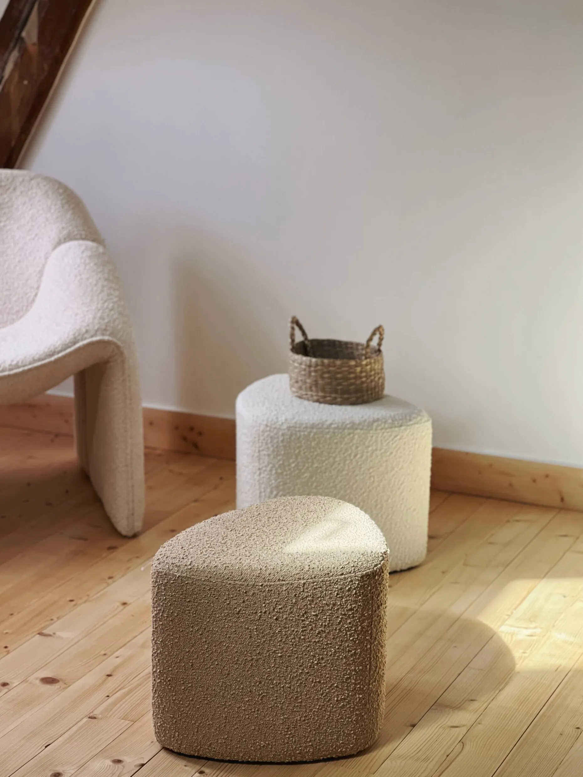 Pouf bouclette de couleur