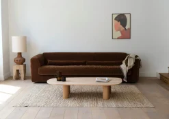 Table basse en chêne clair