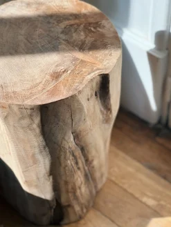 Tabouret en teck recyclé