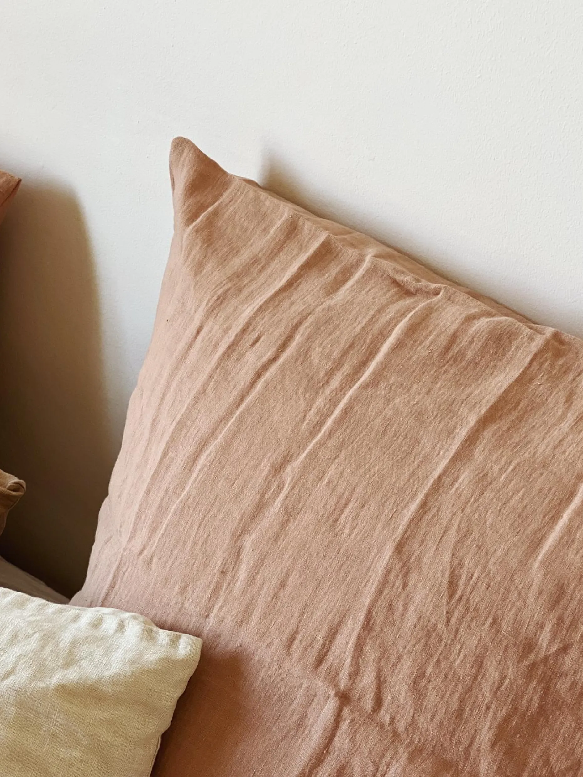 Taies d’oreiller en lin lavé / coton – 4 couleurs