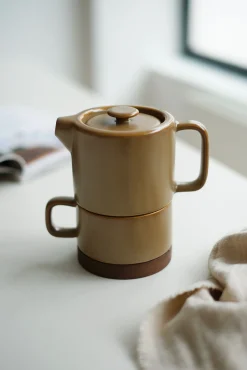 Théière solitaire en grès