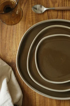 Vaisselle en porcelaine olive – collection Mineral