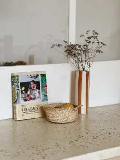 Vase cylindrique rayé