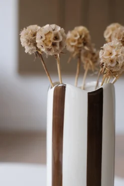 Vase cylindrique rayé